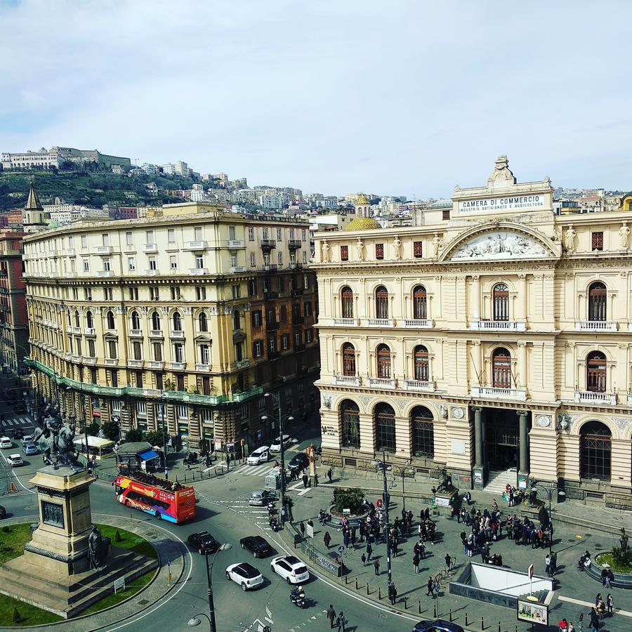 Suite Napoletana Неаполь Экстерьер фото