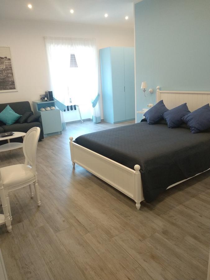 Suite Napoletana Неаполь Экстерьер фото