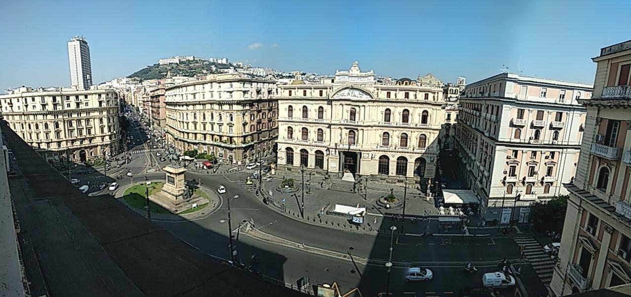 Suite Napoletana Неаполь Экстерьер фото
