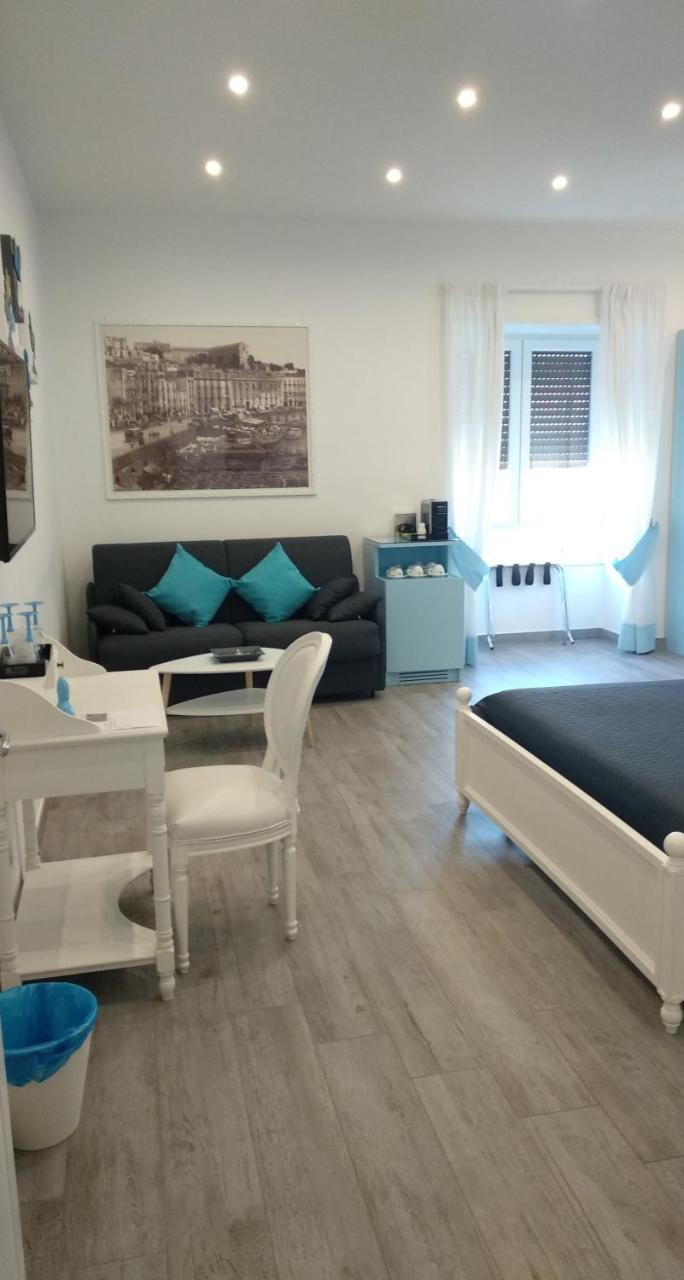 Suite Napoletana Неаполь Экстерьер фото