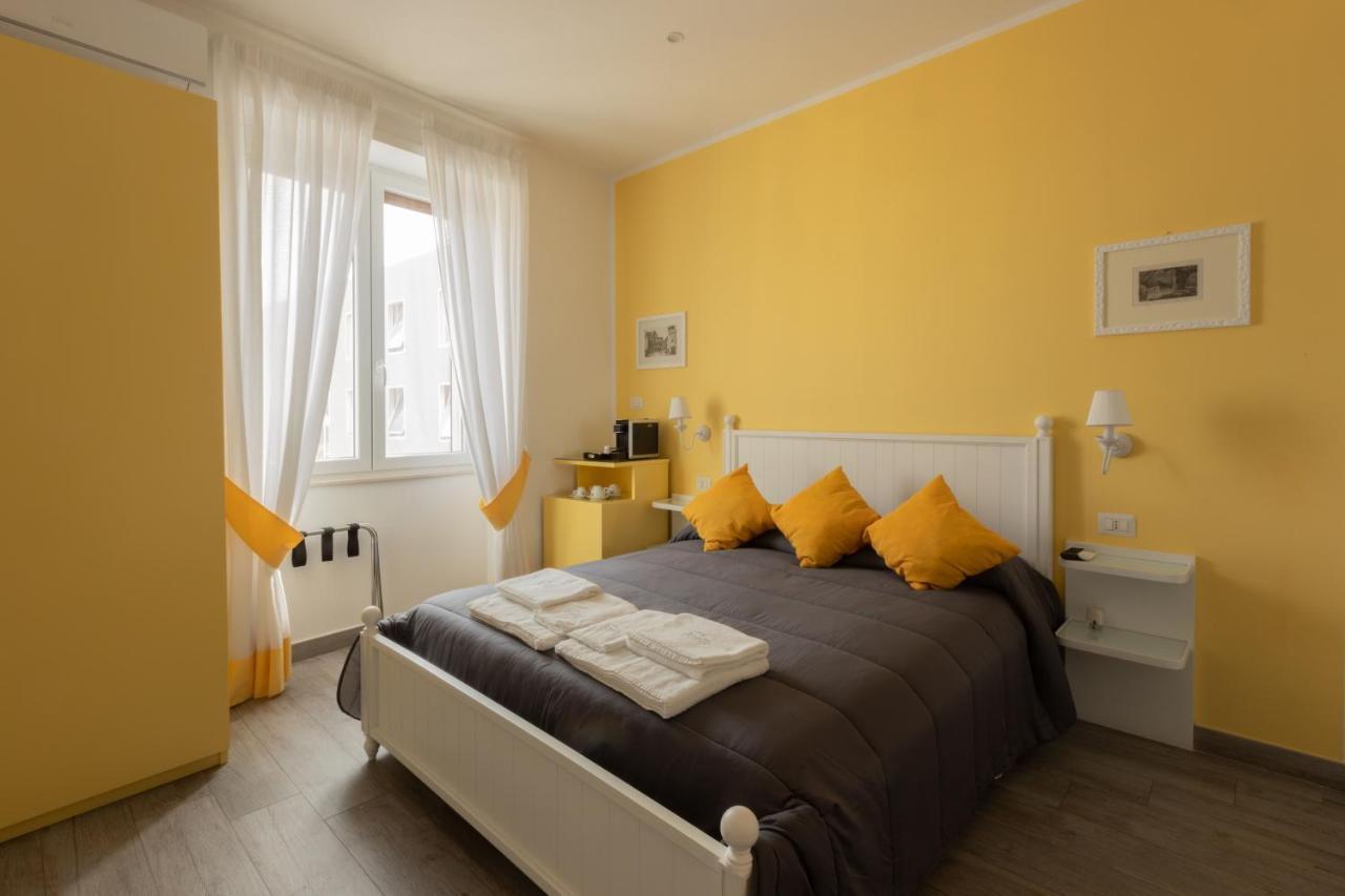 Suite Napoletana Неаполь Экстерьер фото